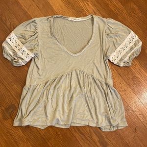 Light sage top